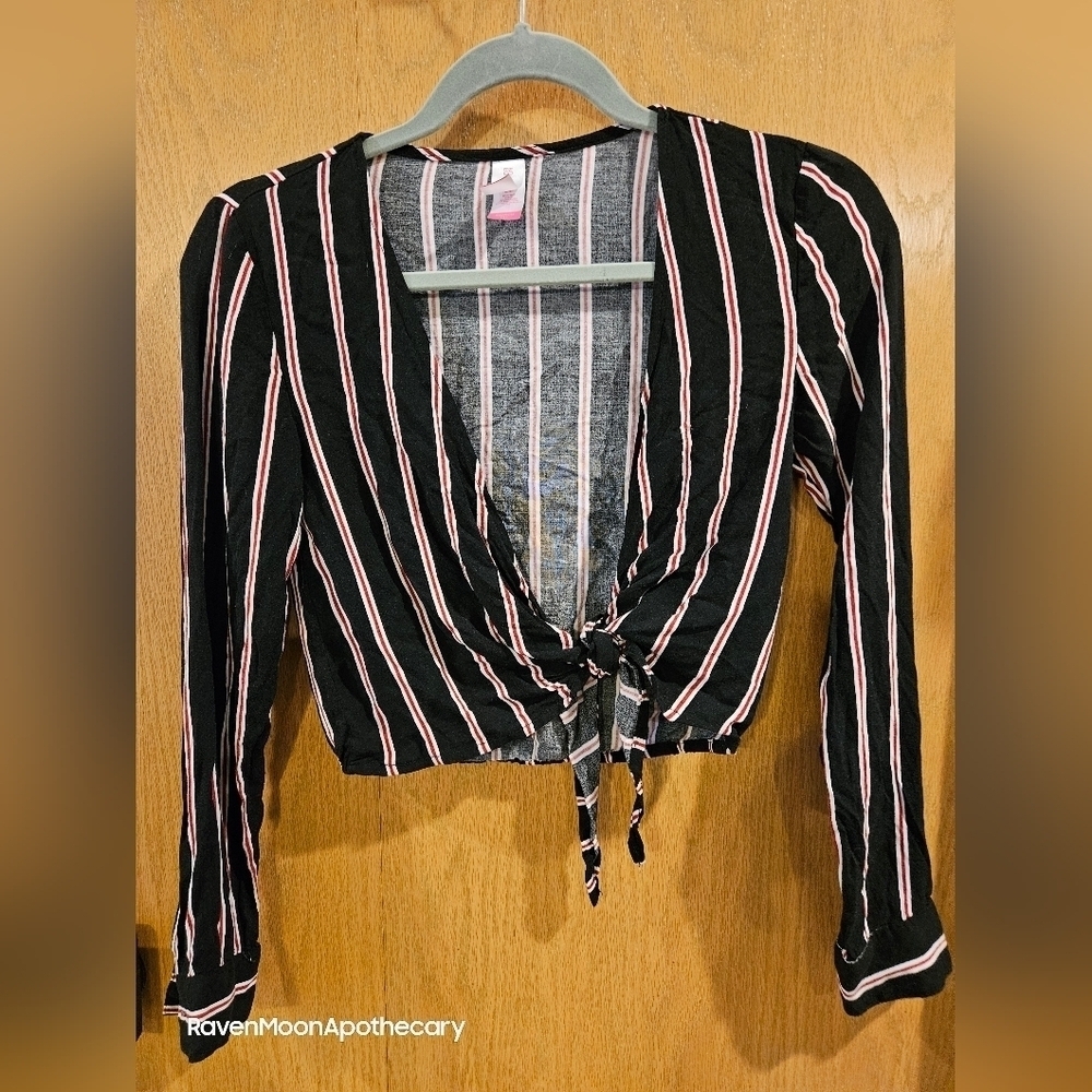 No Boundaries Womens Top